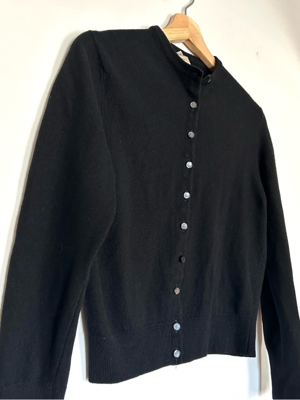 euc vintage LL BERGER Black Button-Up Cashmere Cardigan